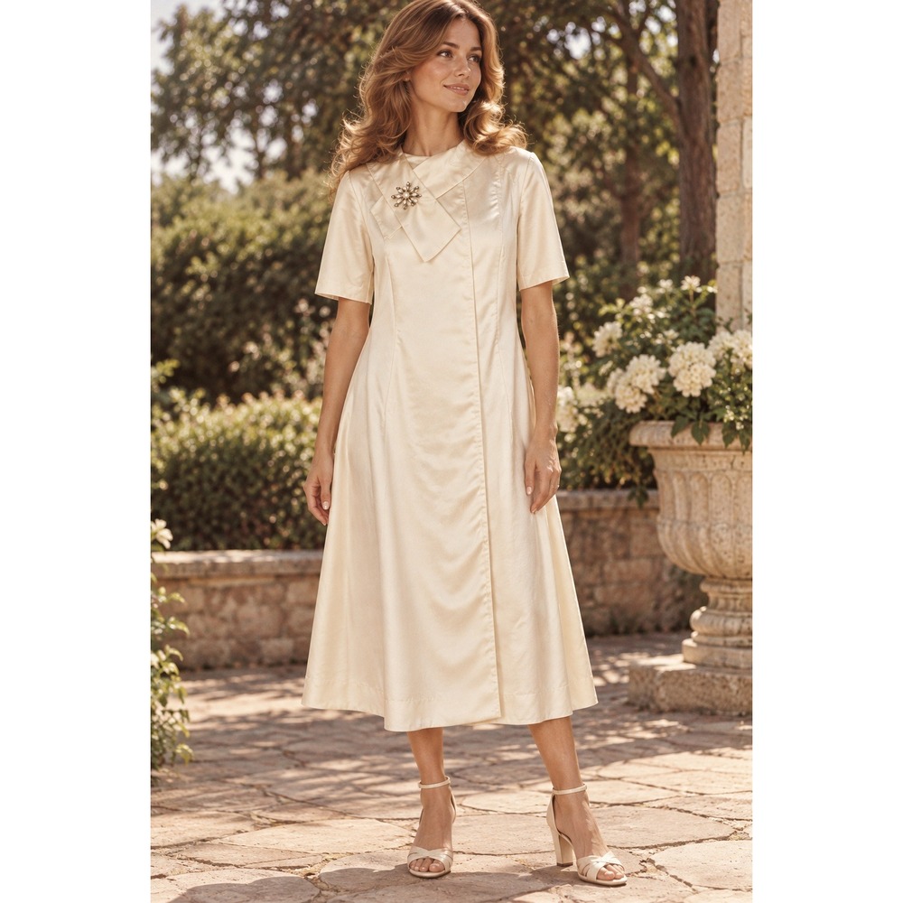 Vintage Ivory Satin Opera Coat Sculptural Collar Short Sleeve Duster Ivory Cream